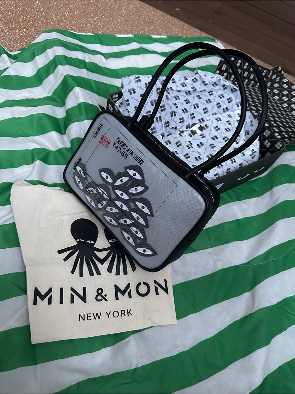 MIN AND MON 121 shoulder bag black leather - the “Good Carrier” design - Picture 6 of 13